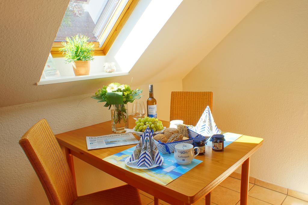 Baltic Koelln Appartement 하일리겐하펜 객실 사진